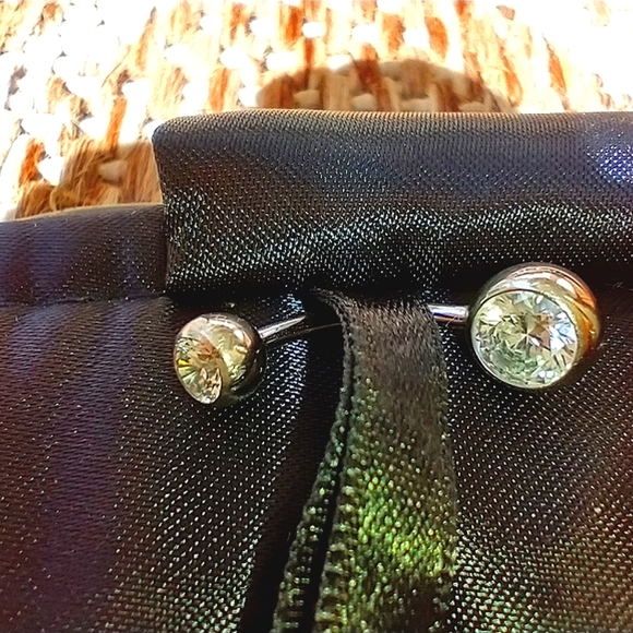 Ring belly CZ WhiteTitanium Belly Ring - Picture 2 of 7